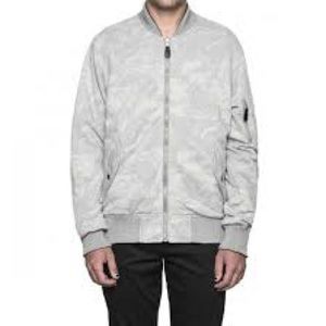 HUF ⭐️ M-1  Reversible Bomber